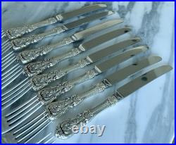 16 Piece Set 8 Place Forks & 8 Knives. Francis I Reed & Barton Sterling Silver
