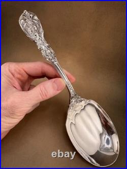 Francis 1 Reed & Barton Sterling Berry or Salad Serving Spoon 4.88 t. Oz 9-3/8
