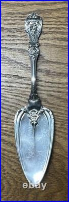 Francis 1st by Reed Barton Solid Pie Server New Mark Monogram Back