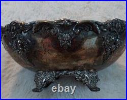 Reed & Barton 1684 King Francis Silverplate Fruit Decor Bowl 11.5 long