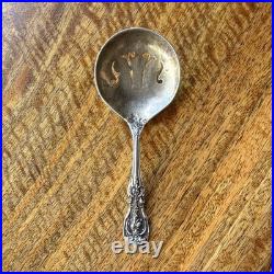 Reed & Barton FRANCIS I Sterling Silver Pierced Olive Nut Spoon 4-3/4 NO MONO