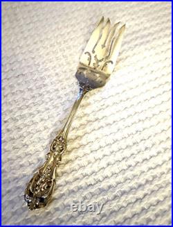 Reed & Barton Francis 1 Sterling Meat Serving Fork 8 1/4 Long. No Monogram