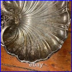 Reed & Barton Francis I Silver Large Clam Shell Dish 1936 fancy feet Oysters