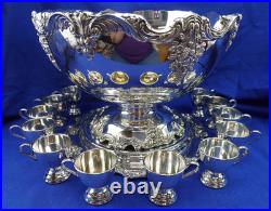 Reed & Barton King Francis 1627 Punch Bowl with #1666 Plateau & 12 Punch Cups B19