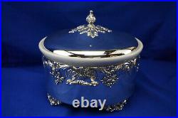 Reed & Barton King Francis 1667 Covered Casserole, 10½ withChina Liner (G32)