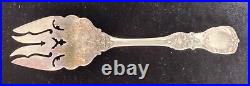 Reed & Barton Sterling Cold Meat Serving Lg Pierce ForkOld Francis IHas Mono