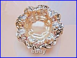 Reed & Barton Sterling Silver X 569 Francis I Cup Nut Dish 52 grams 1.67 ozt