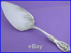 Sterling REED & BARTON solid Pie / Cake Server decorated FRANCIS I no mono