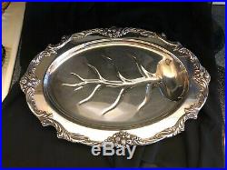 Vintage Reed & Barton silver-plated footed oval meat platter, KING FRANCIS #1674
